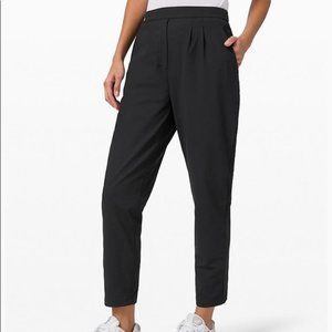 Lululemon Essential High Rise Trouser Size 6